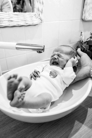 Reportage nouveau-né à domicile