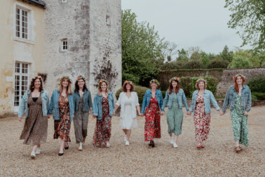 copines evjf robes bohèmes vestes en jean