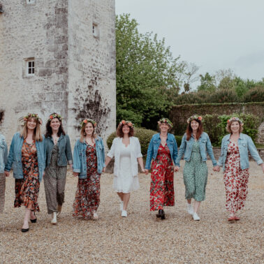 copines evjf robes bohèmes vestes en jean
