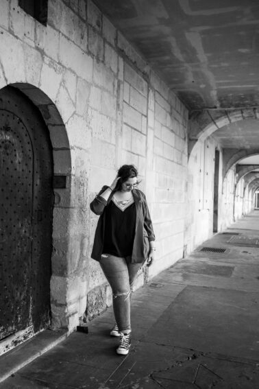 femme chic moderne arcades la rochelle